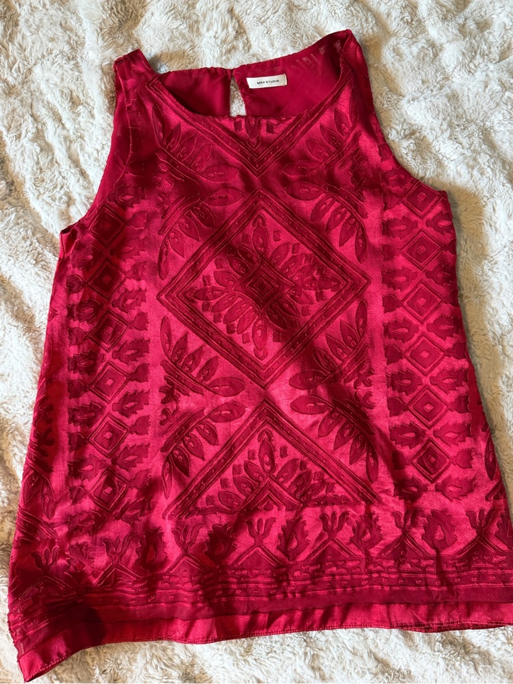 Max Studio Deep Pink Textured Sleeveless Shell